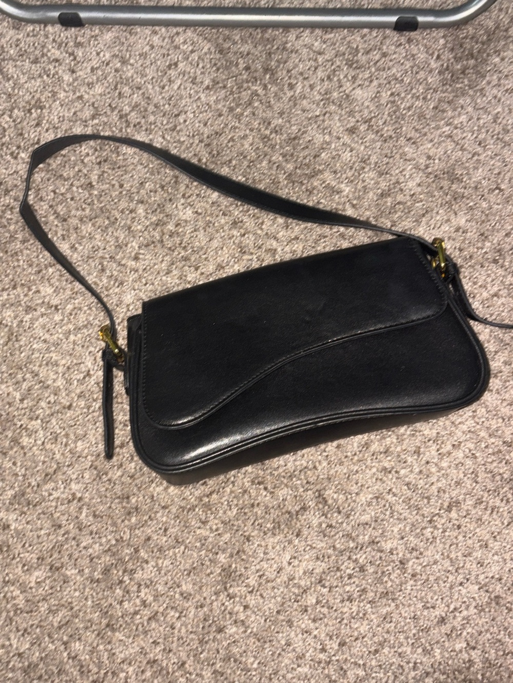 Classic Black Women's Leather Shoulder Bag
